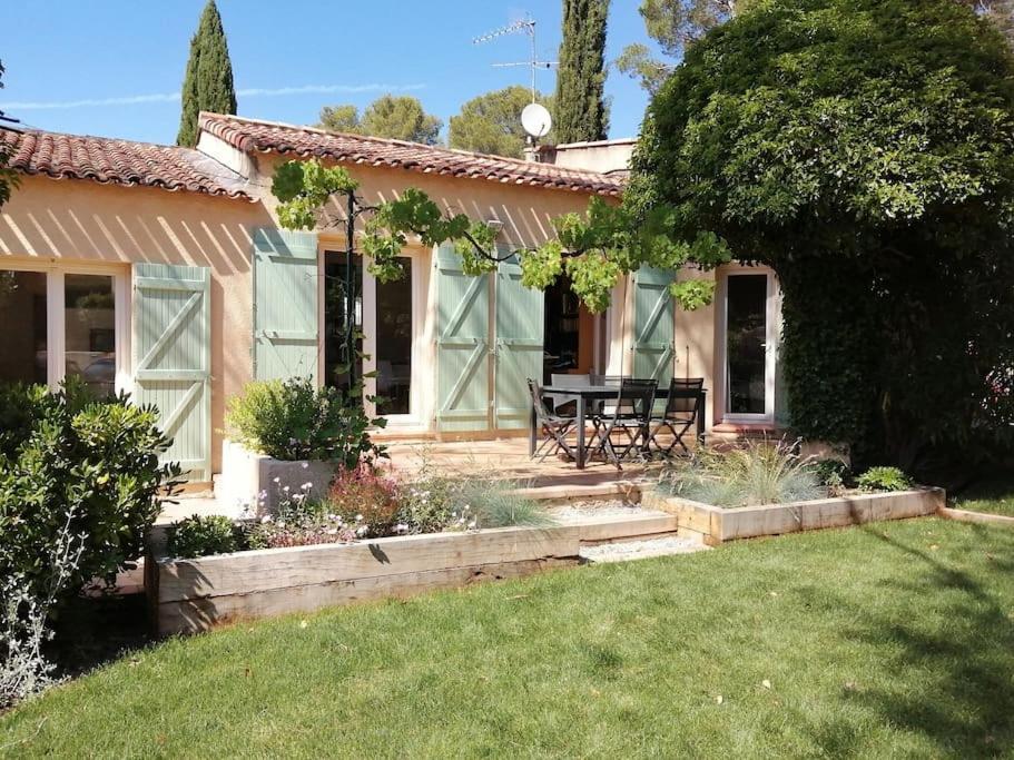 Villa Familiale - Proche Aix En Provence Ventabren Esterno foto